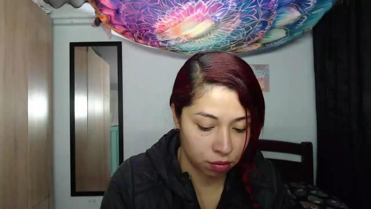 Offline Atena_mess on Cam4