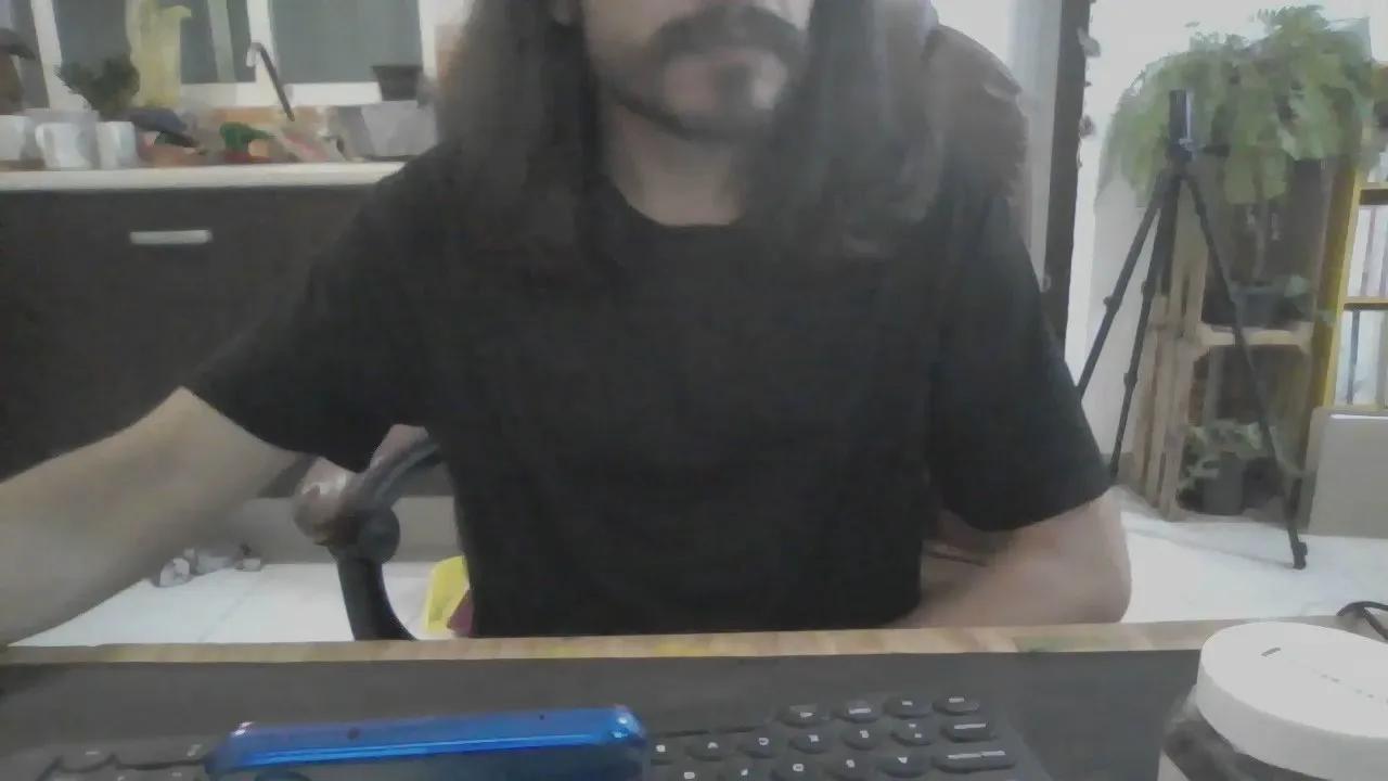 Offline aurelianobgarin on Cam4