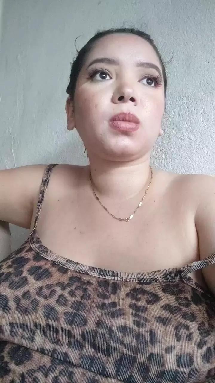 AuroraLiz on Cam4 