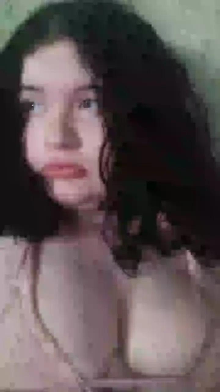 Cam4 Auroramunizrt  is Freechat  Auroramunizrt —  #BBW #Peitoes #Fofinho #lesbian #seios