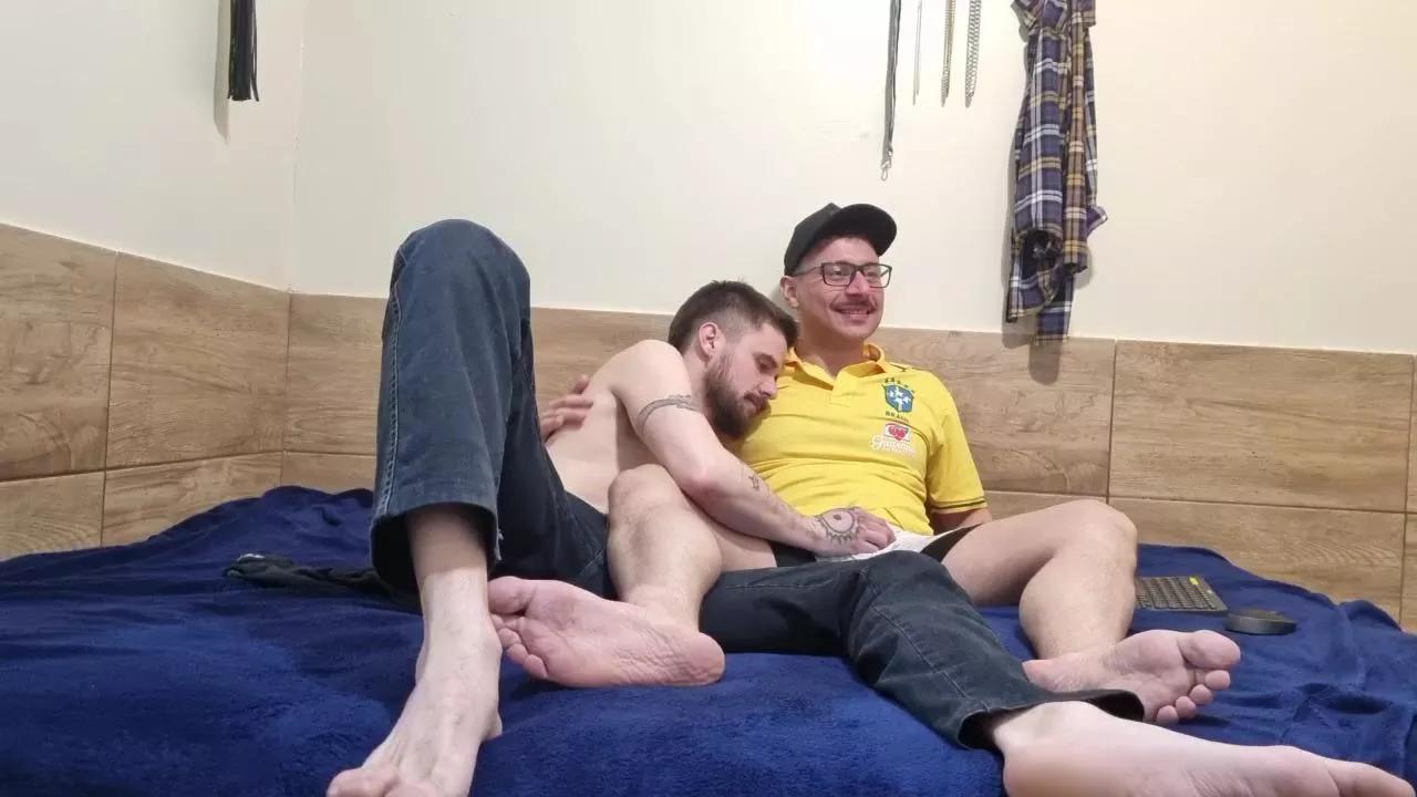 AutisticDom on Cam4 