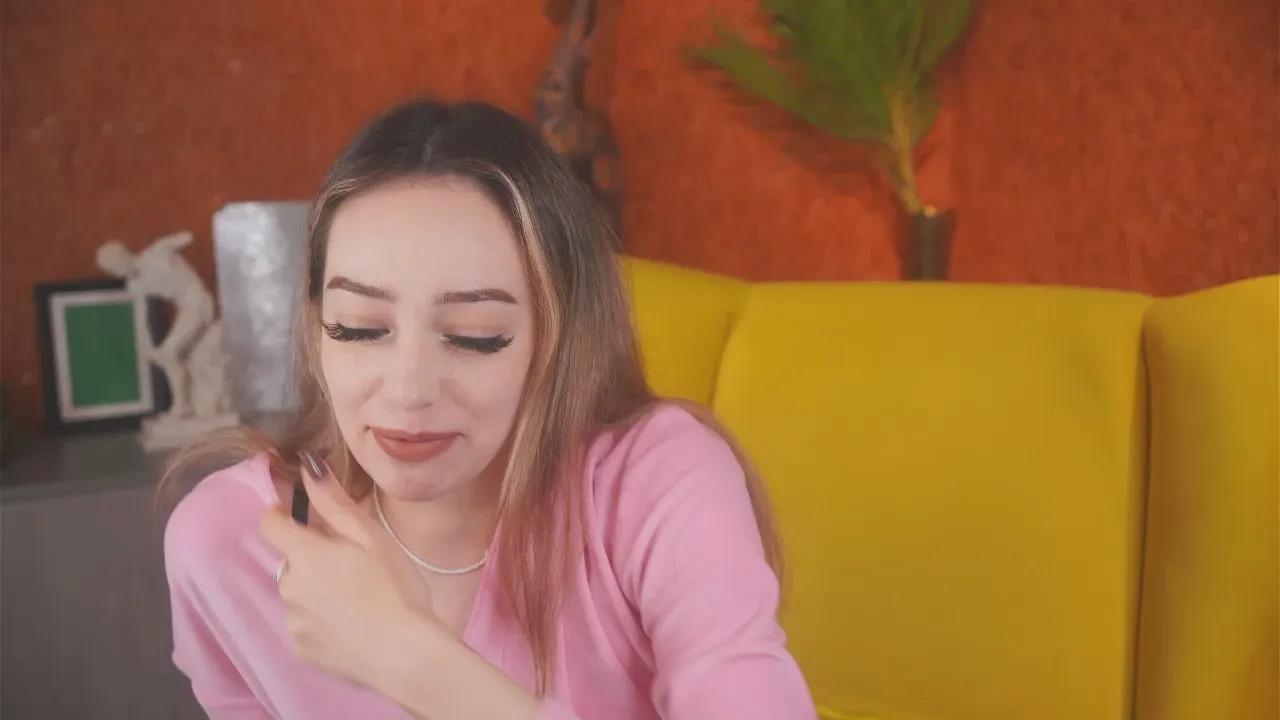 BabetteNation —  #striptease #blowjob #bigass #C2C #masturbation #schoolgirl #cute