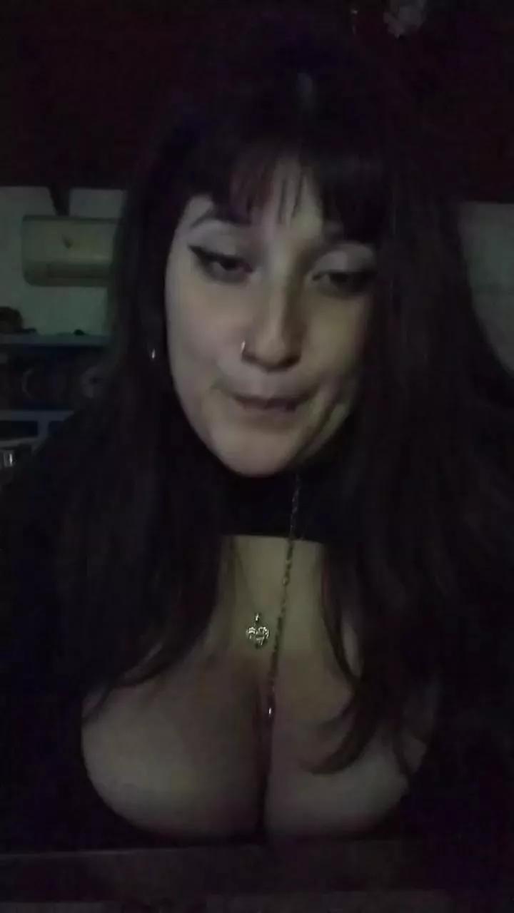 Offline babykypko on Cam4