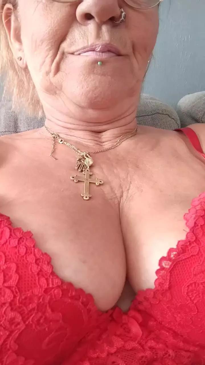 Babylove54 on Cam4 