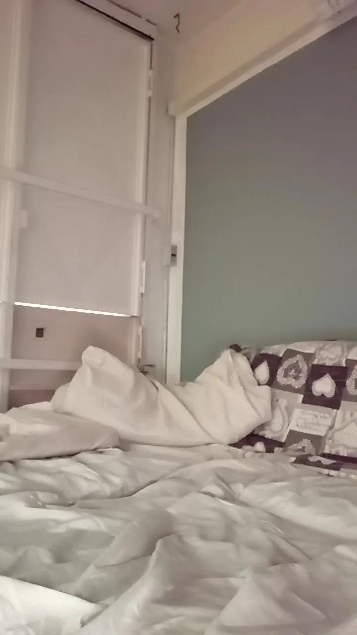 BabySaraBettoni on Cam4 