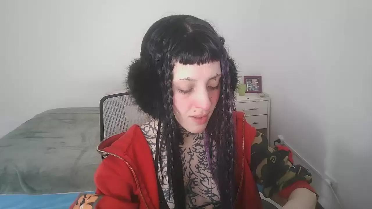 bad_doll_bb on Cam4 
