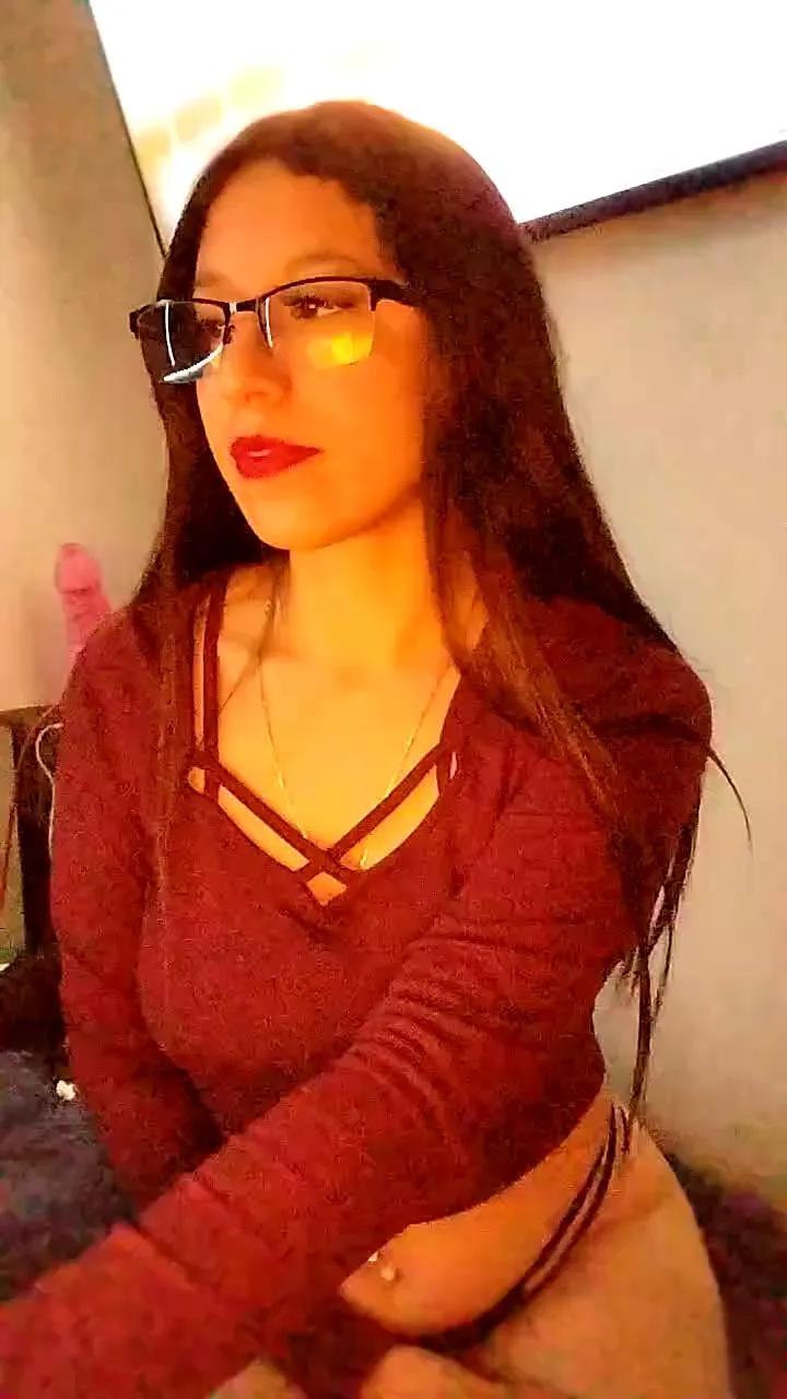 Offline Barbara_belen4 on Cam4