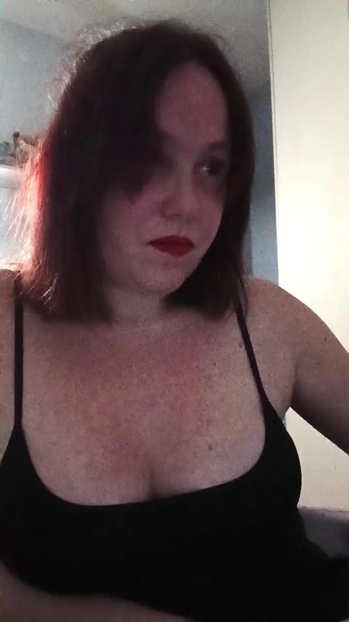 Offline BBcrazy1 on Cam4
