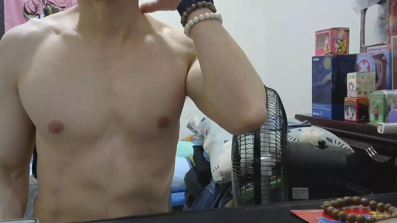 bbq322 on Cam4 