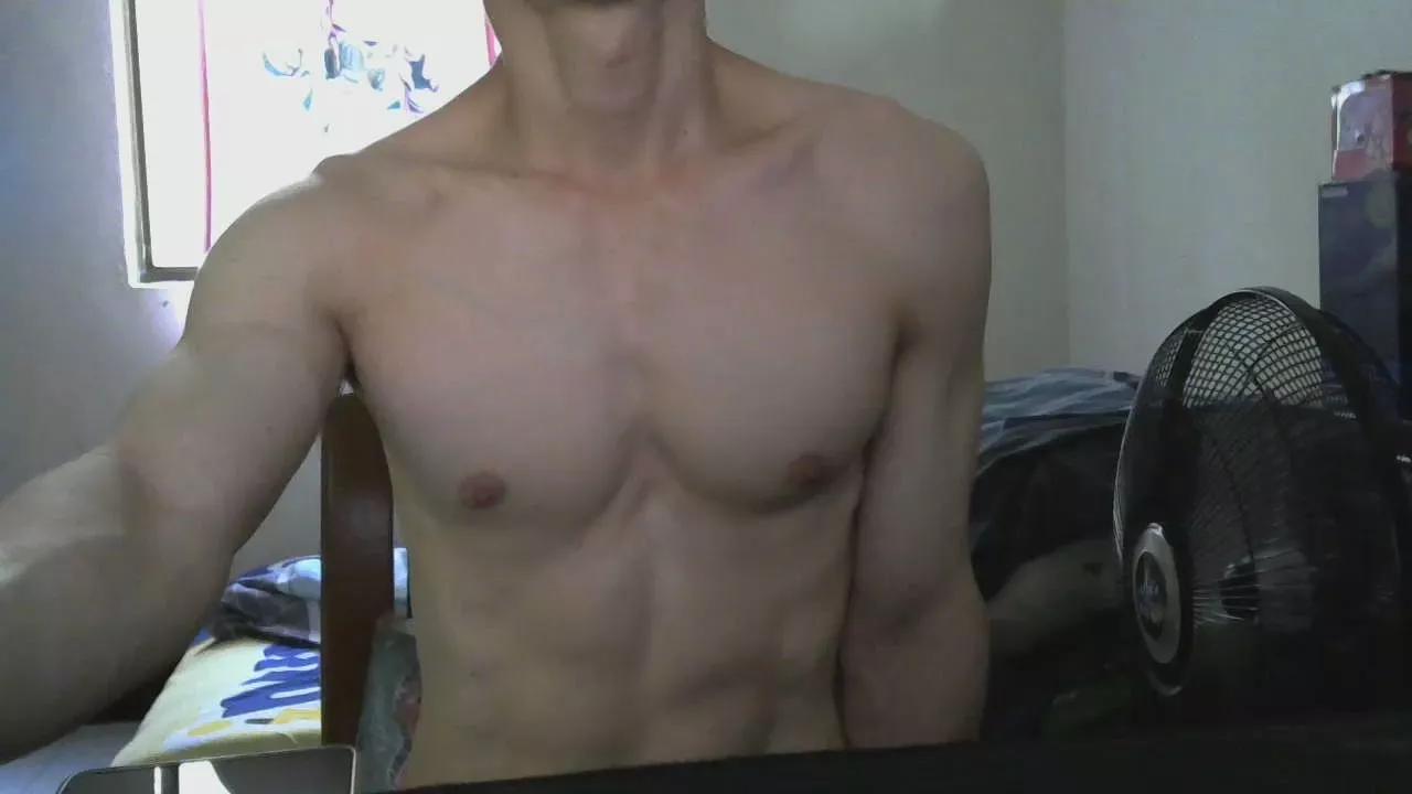 bbq322 on Cam4 