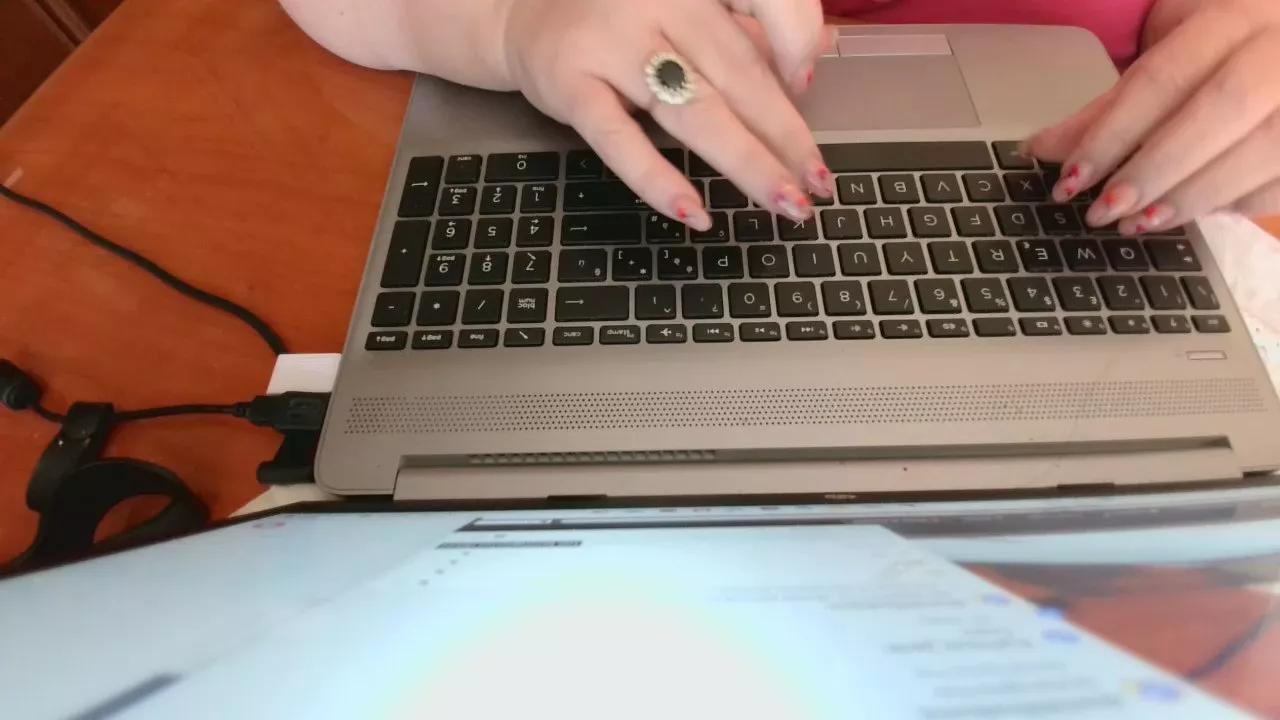 BBW_GrandiForme on Cam4 