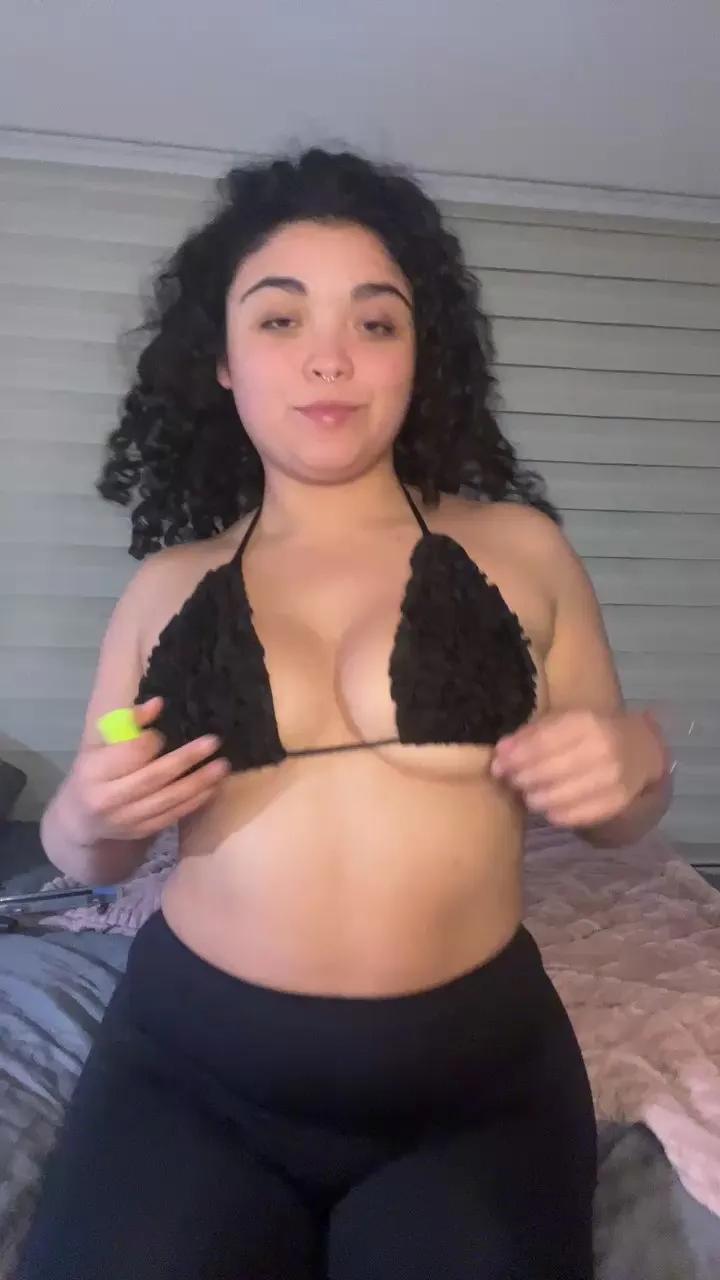 bbycurlyy on Cam4 