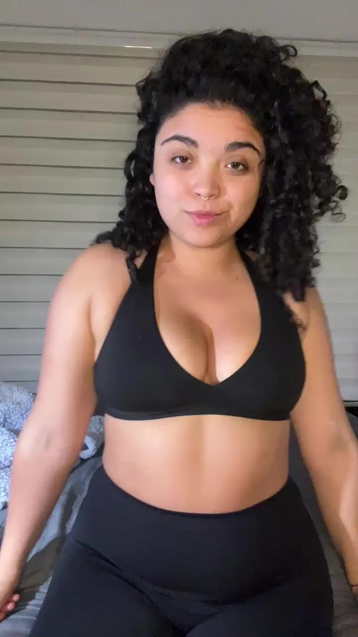 bbycurlyy on Cam4 
