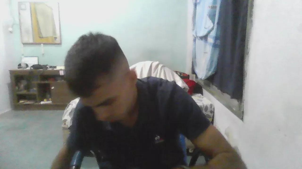 Offline Bbyflaqi on Cam4
