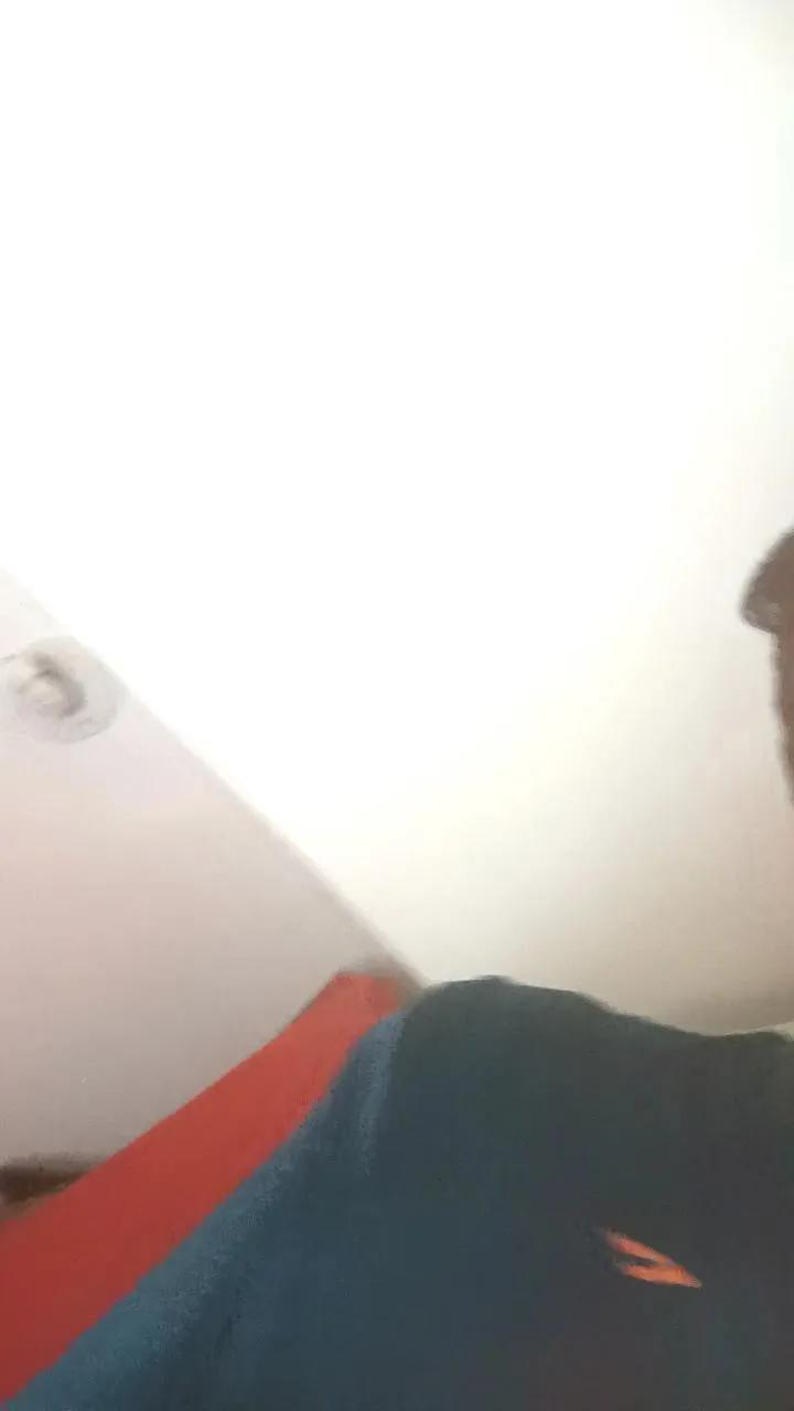 Bebota27 on Cam4 