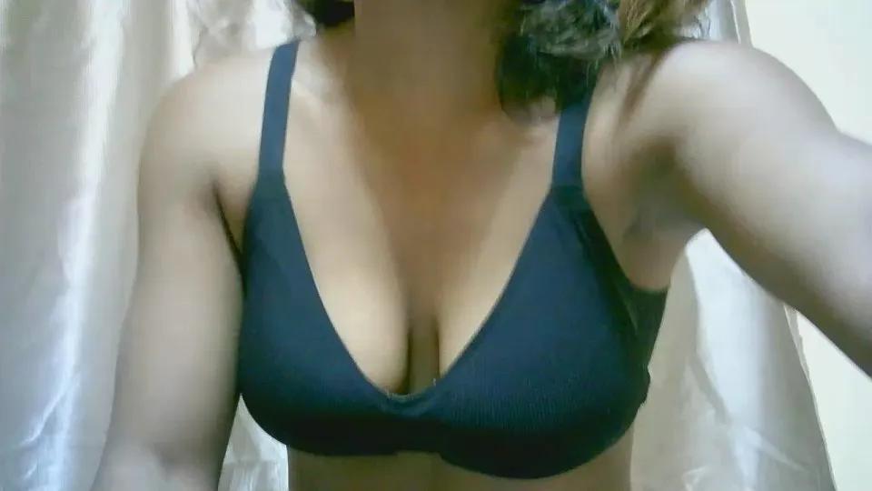 Bellahot_yu on Cam4 