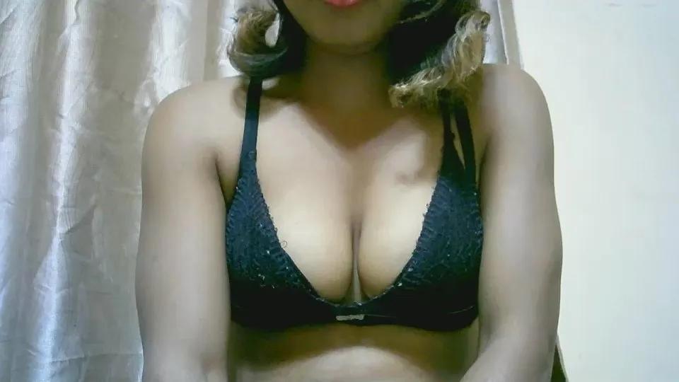 Bellahot_yu on Cam4 