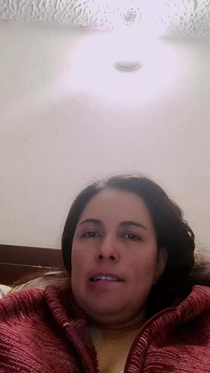 bellajade1985 on Cam4 