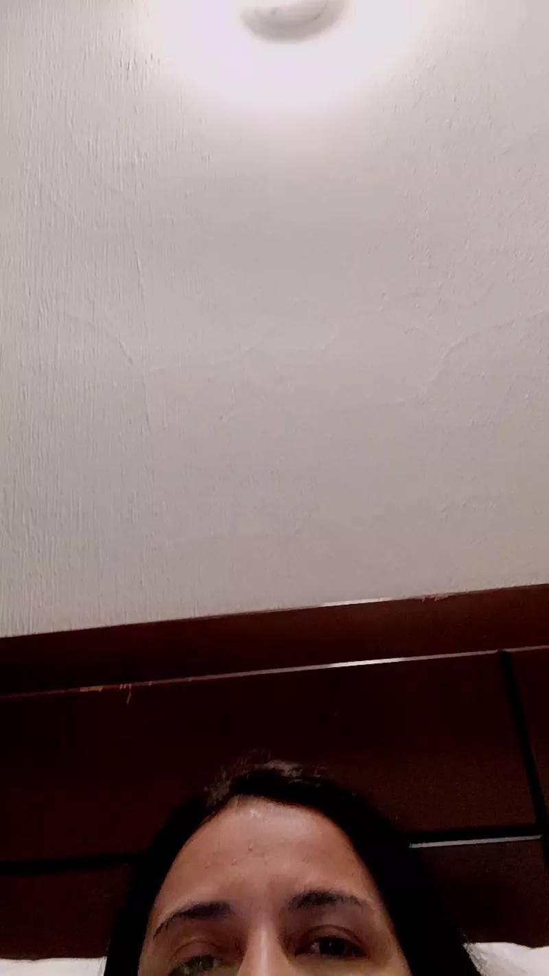 bellajade1985 on Cam4 