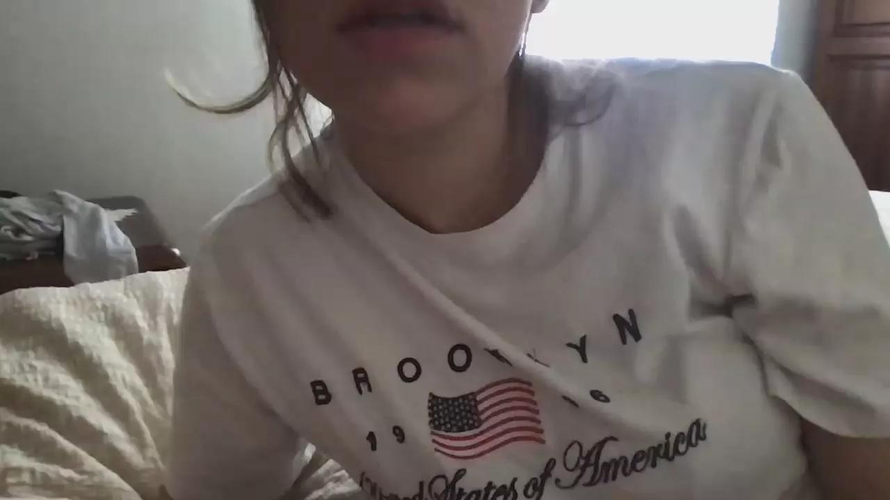 bellastellahot on Cam4 