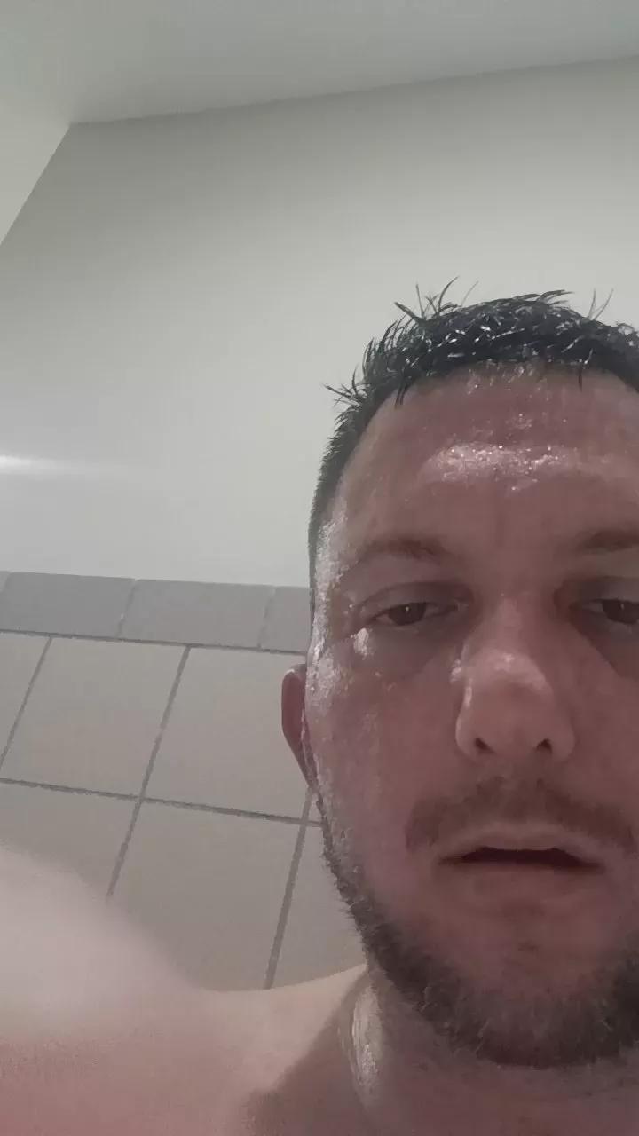 Benfuckin on Cam4 