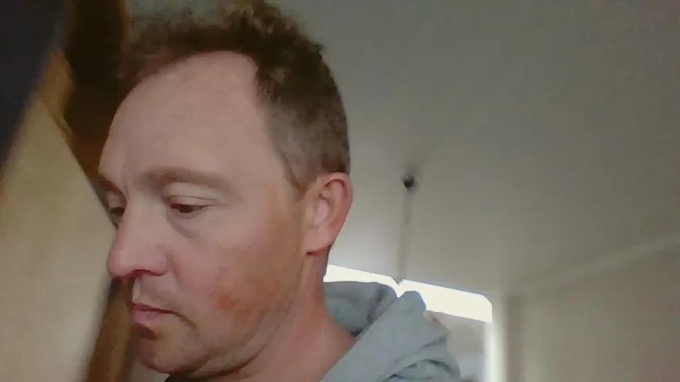 Offline bertolini83 on Cam4