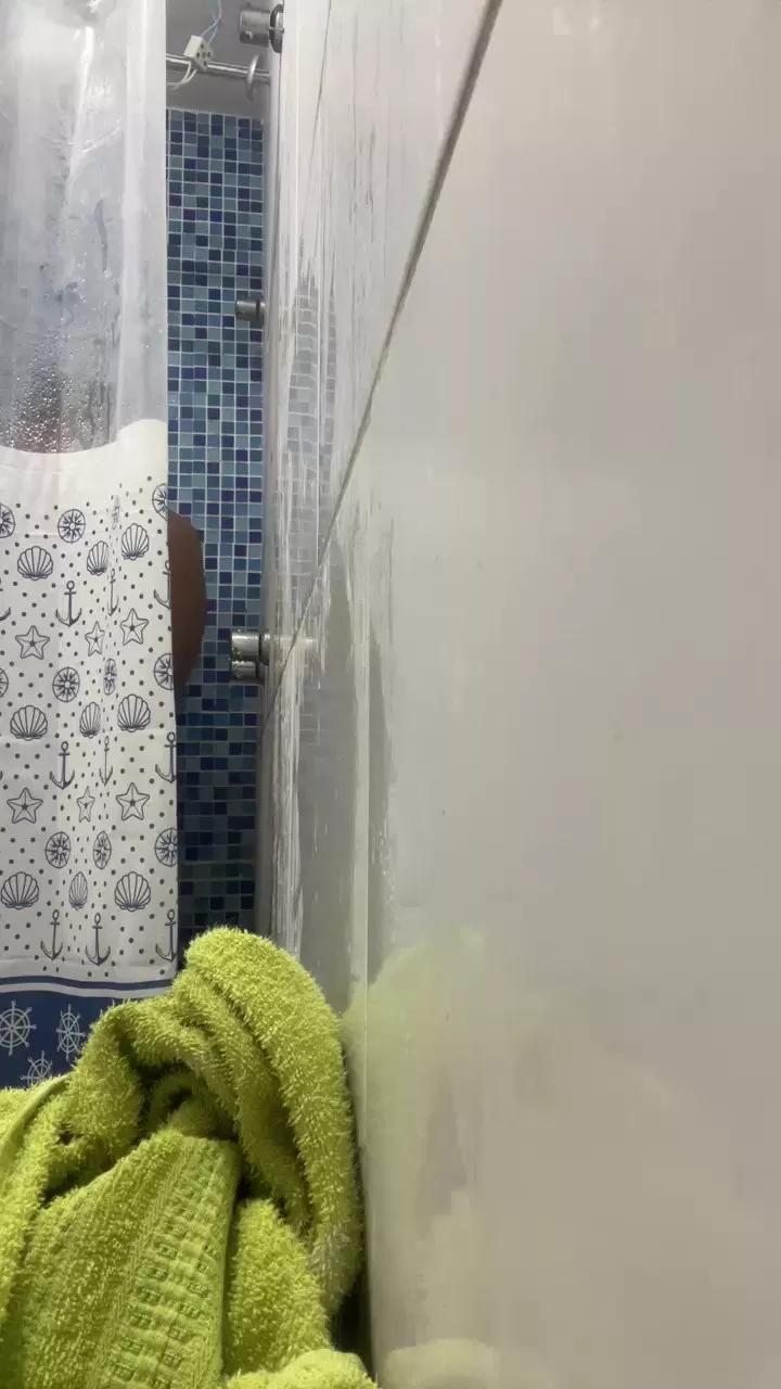 bigballslatino1 on Cam4 