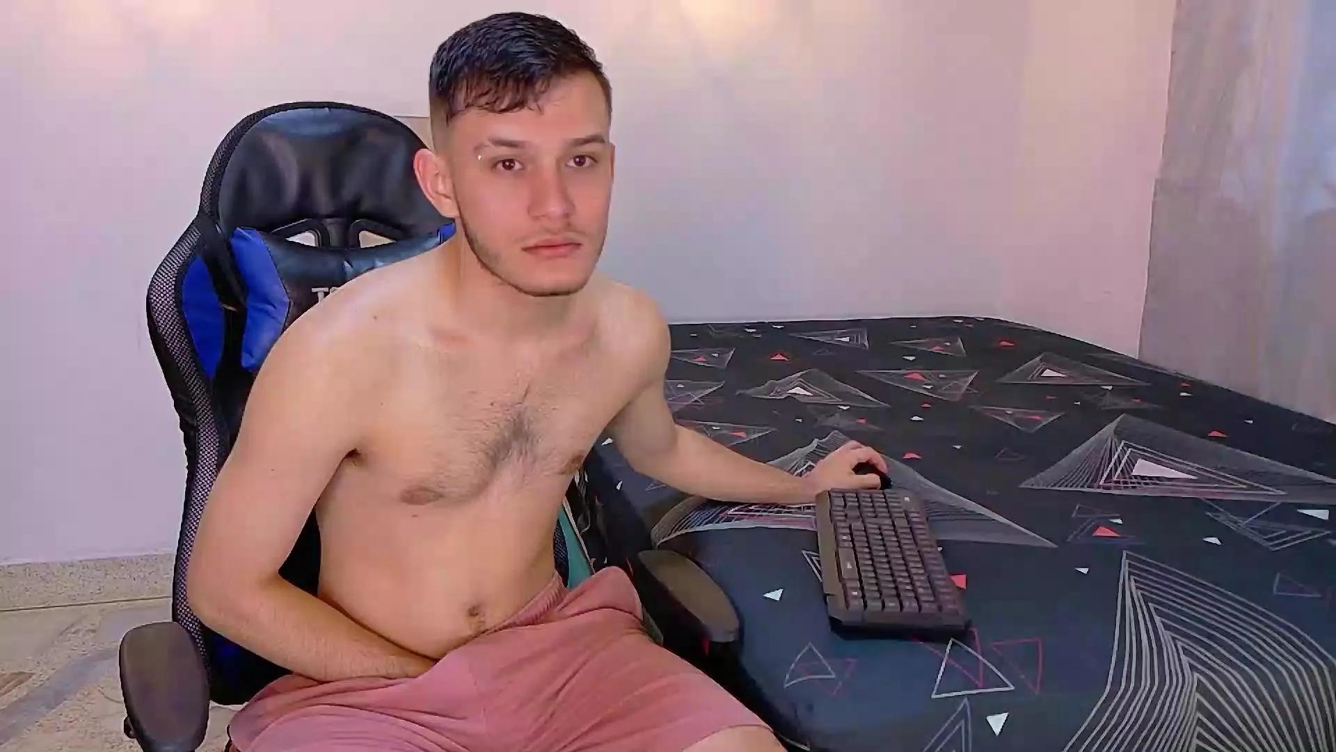 Billyytomy on Cam4 