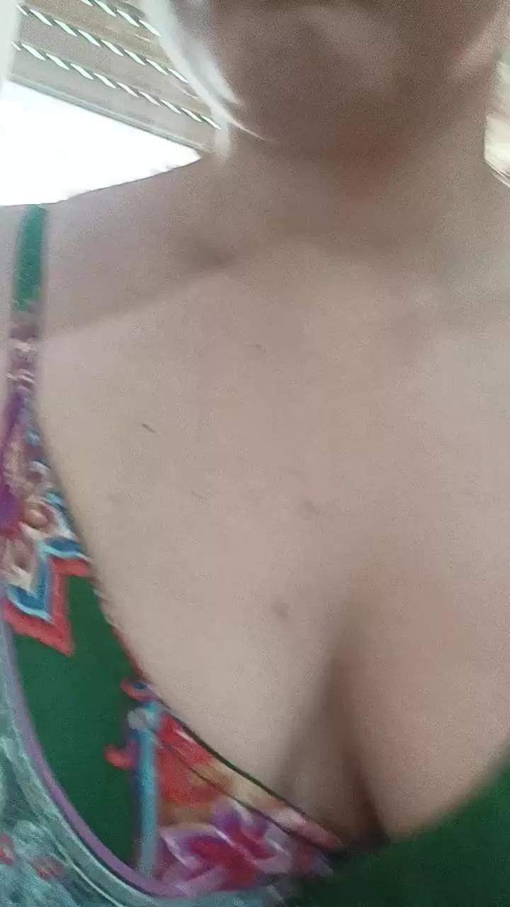 bimbanympho on Cam4 