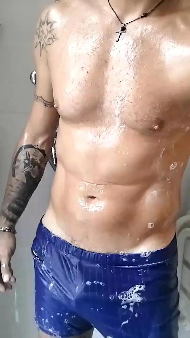 Biricchino1976 on Cam4 