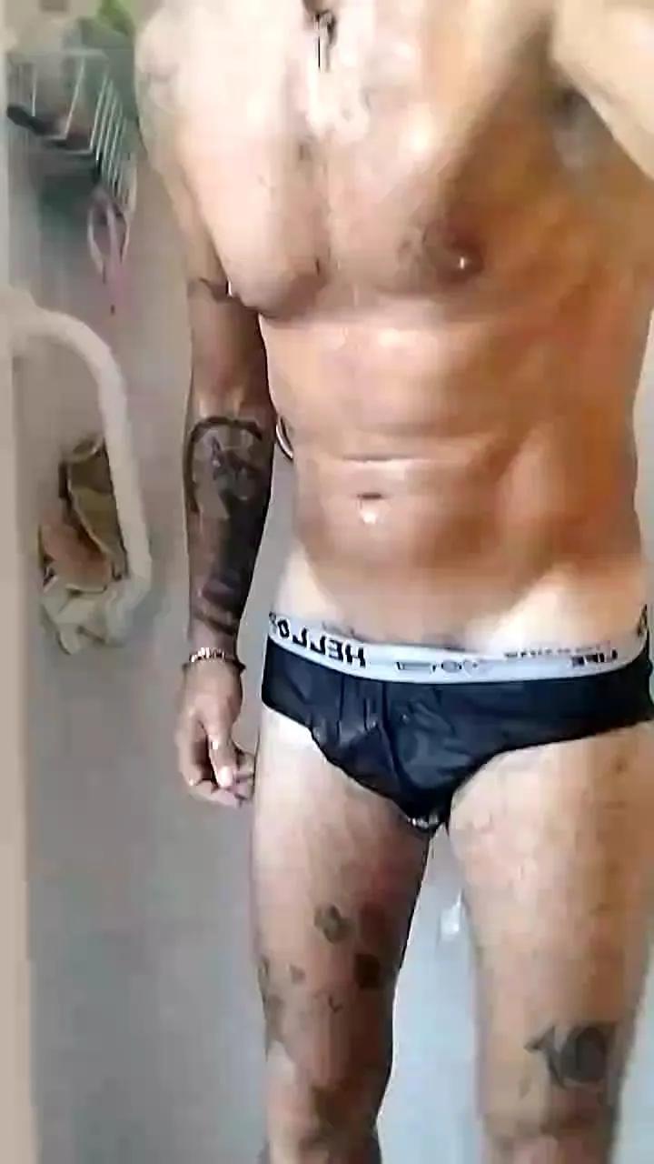 Biricchino1976 on Cam4 