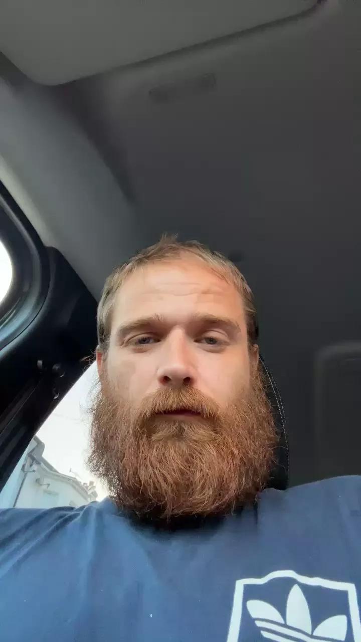 Offline bk2018 on Cam4