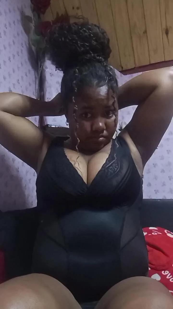 Avatar of blackhoney_fun