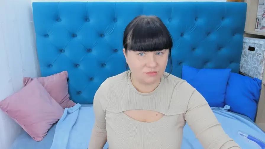 BoobyBody —  #cum #bigass #smoke #striptease #pussy #anal #spanking