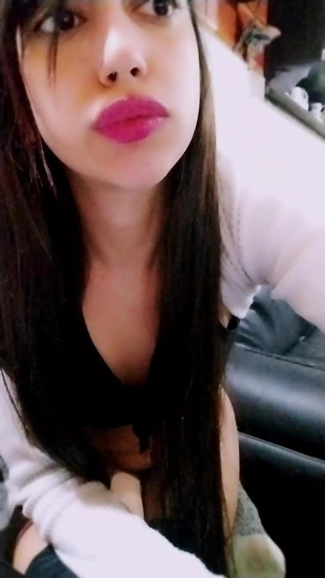 Bratzhot — Freechat on Cam4