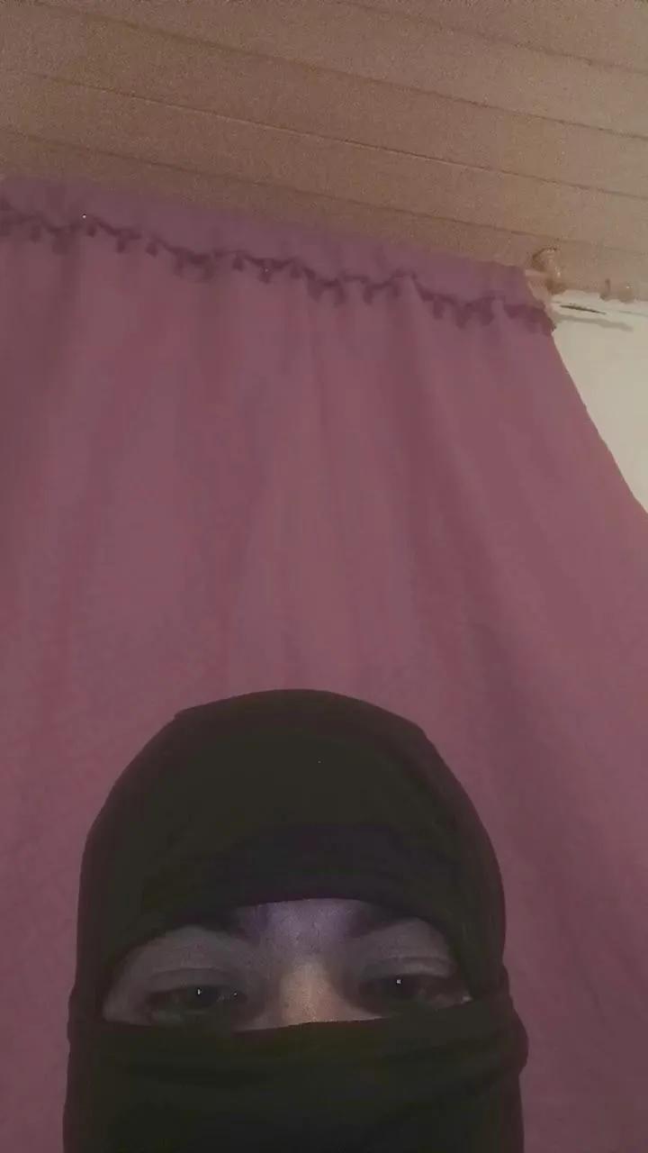 Offline brayanchileno on Cam4