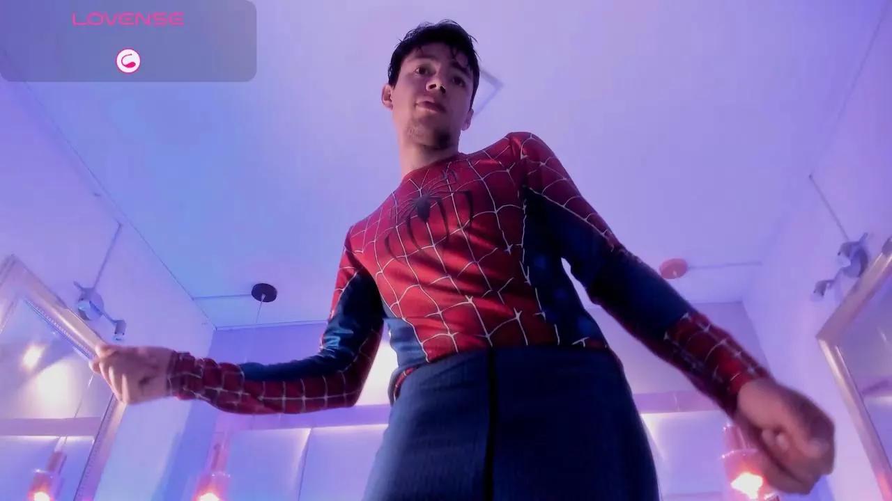 Offline Briam_Hornet_ on Cam4