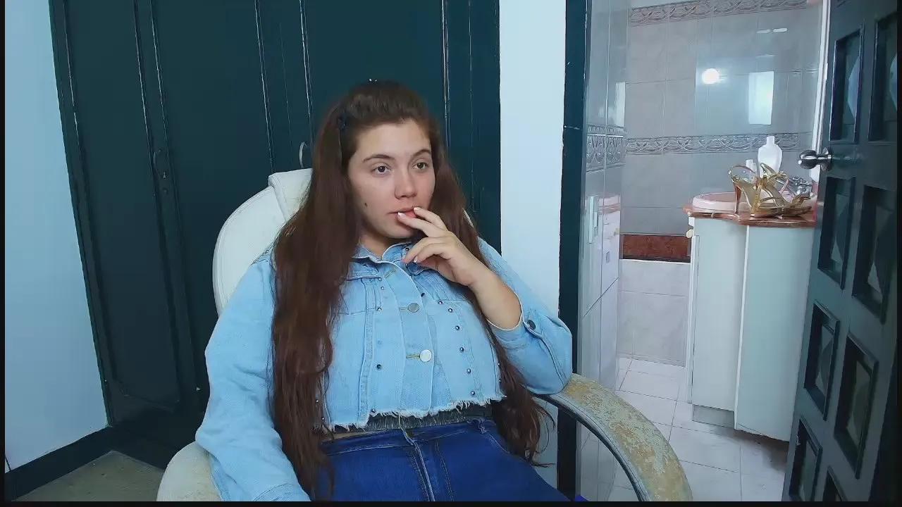 Briitanny__ —  #schoolgirl #masturbation #bigass #cum #spanking #feet #pussy