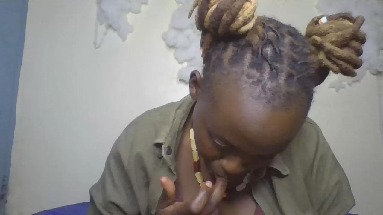 Bubbly_babe on Cam4 
