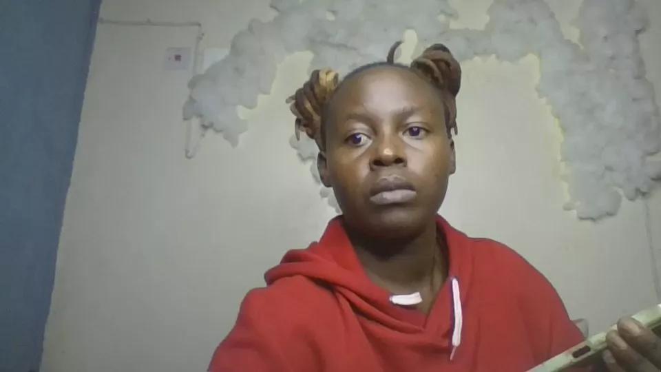 Bubbly_babe on Cam4 