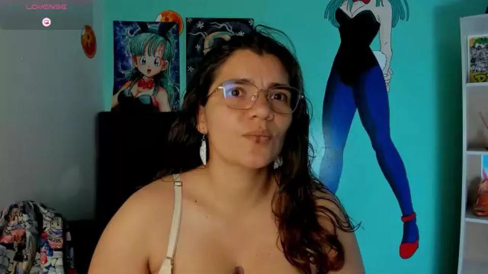 Offline bulma_hot_ on Cam4