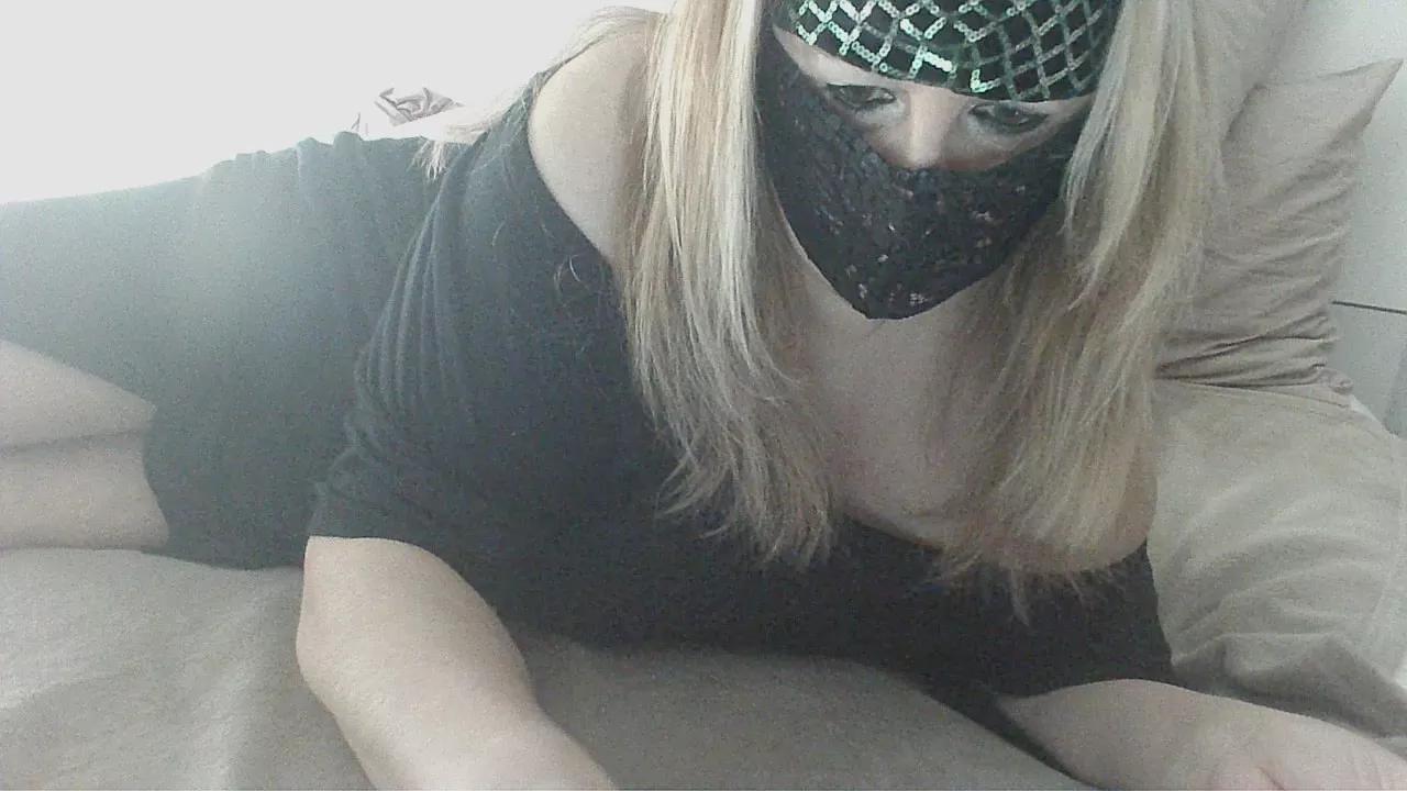 Burlesqgioco on Cam4 