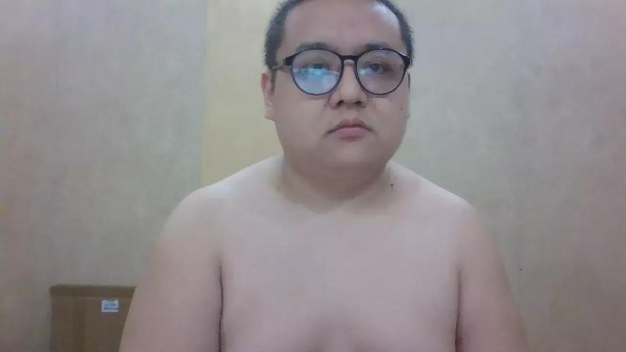 Offline caicaipig_sexy on Cam4