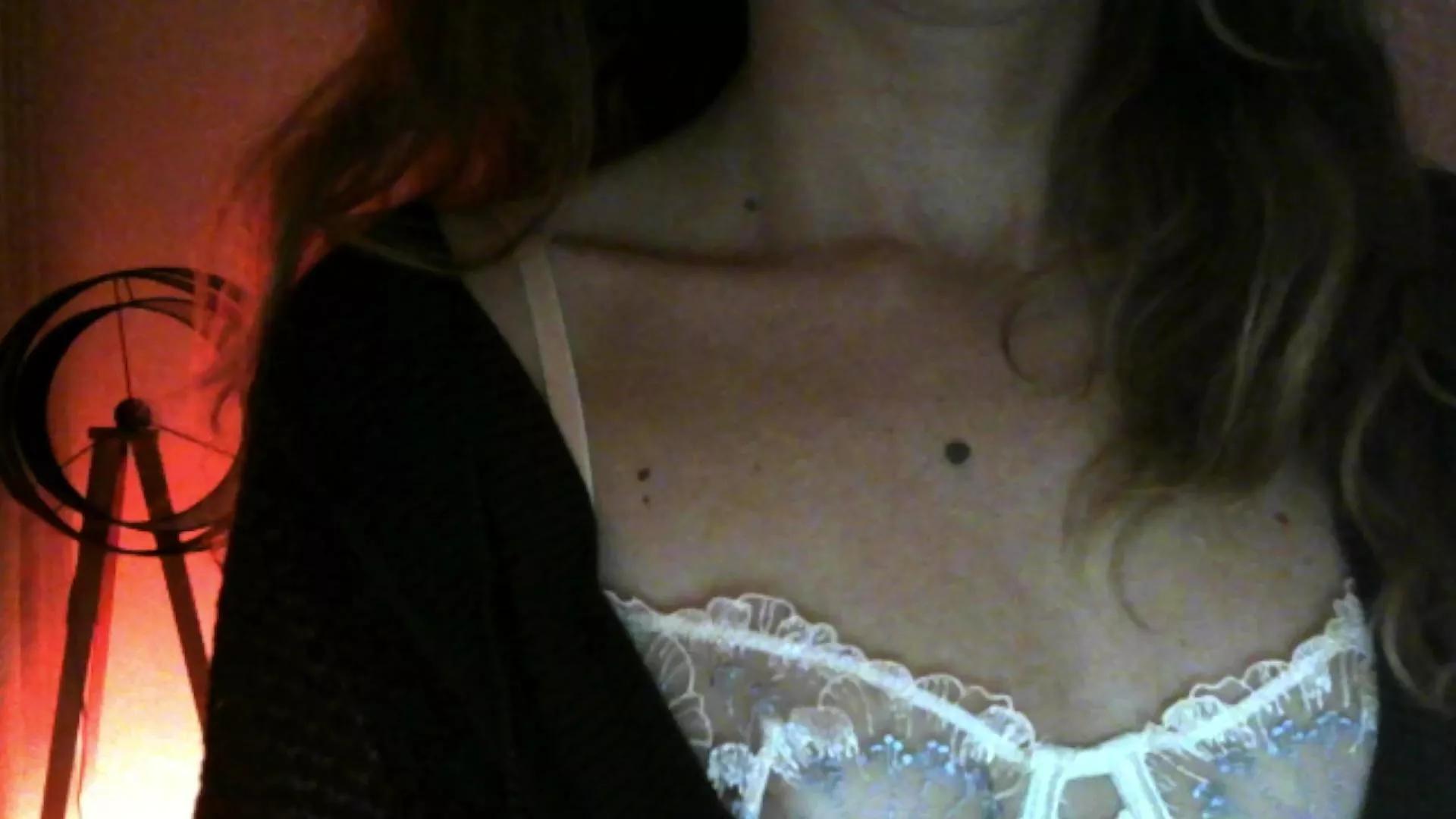 Calliope_ on Cam4 