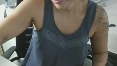 Offline camilinha01 on Cam4