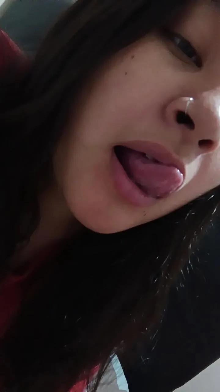 Offline camilita59 on Cam4