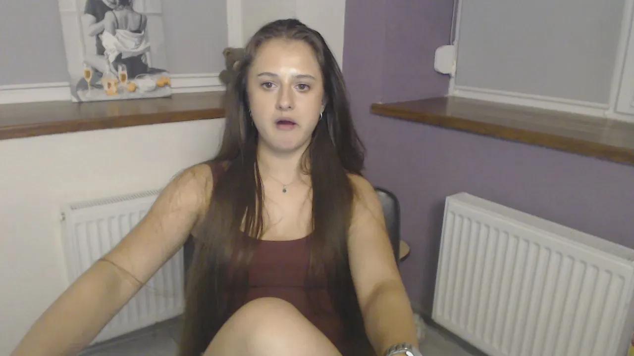 Caramel_bunny on Cam4 