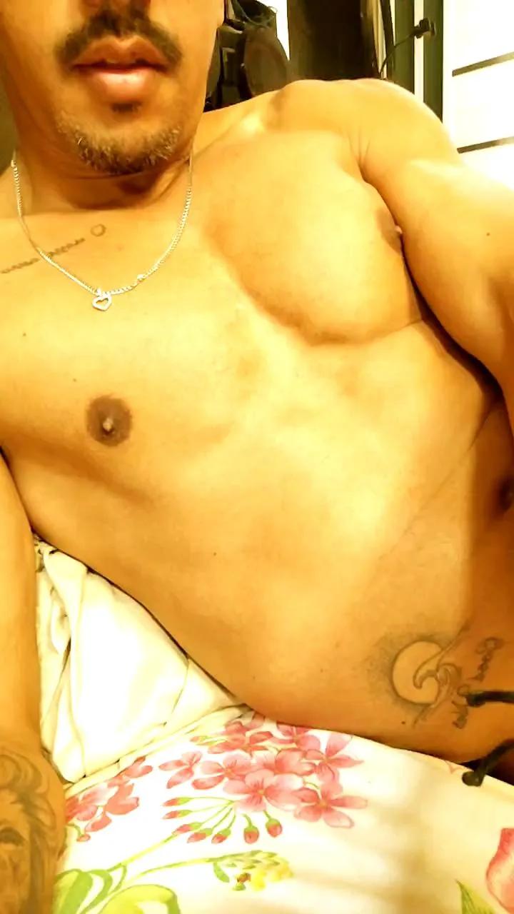 CariocaHot21 on Cam4