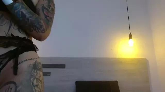 casalmarombahot on Cam4 