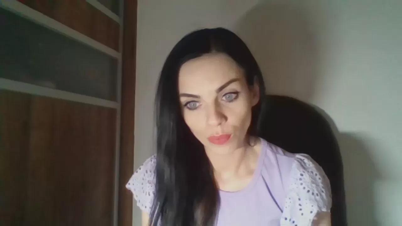 CassieWild on Cam4 